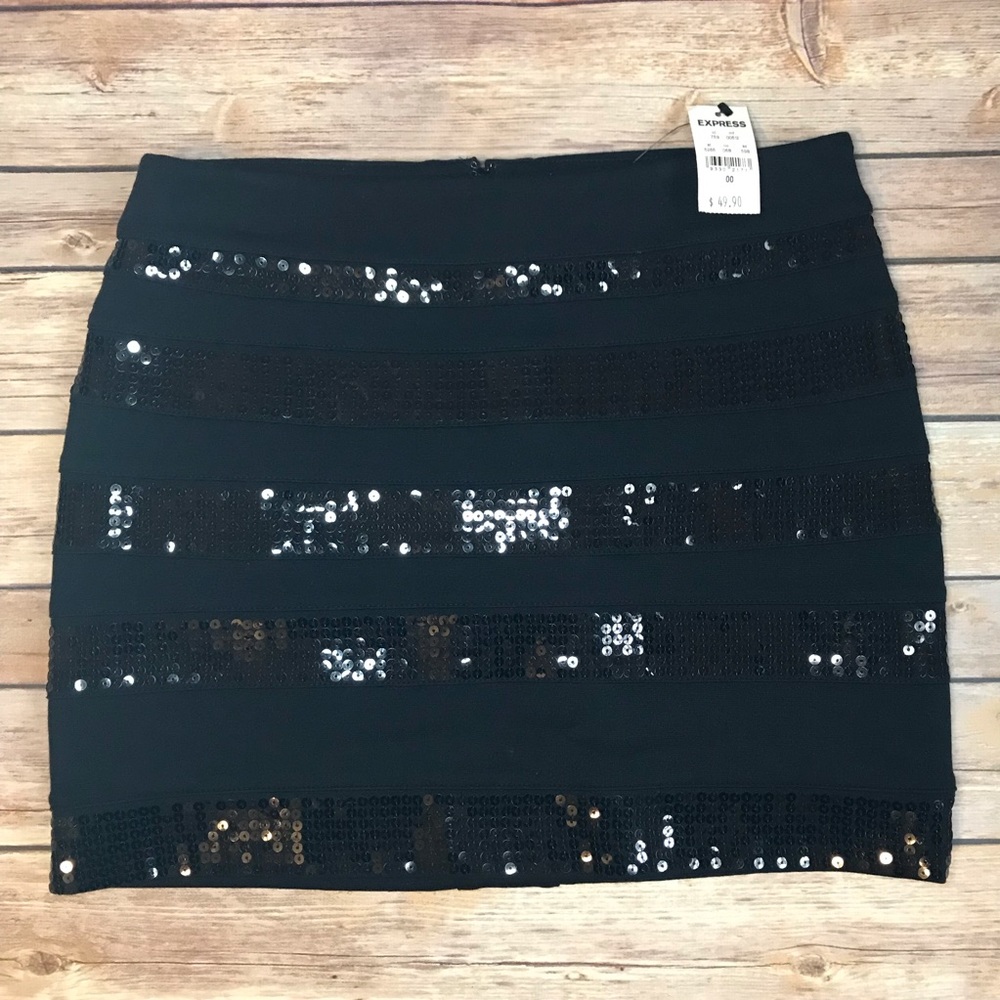 NWT- Women’s Mini Skirt by Express